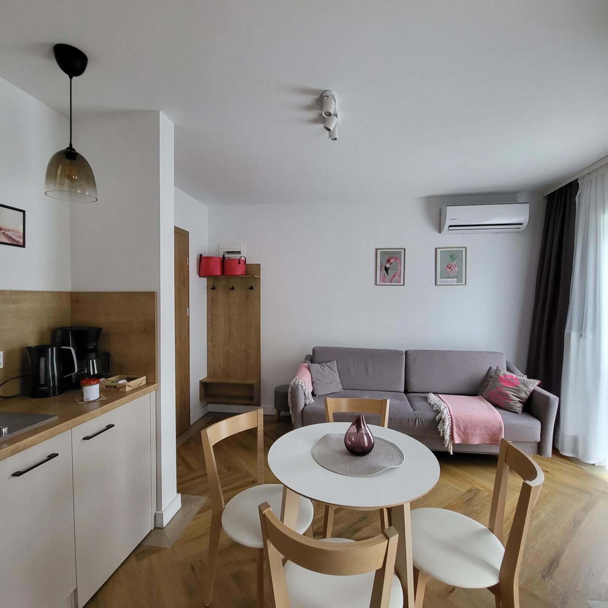 Apartamenty Julia Apartamenty Ozonowane Ustronie Morskie Eksteriør bilde