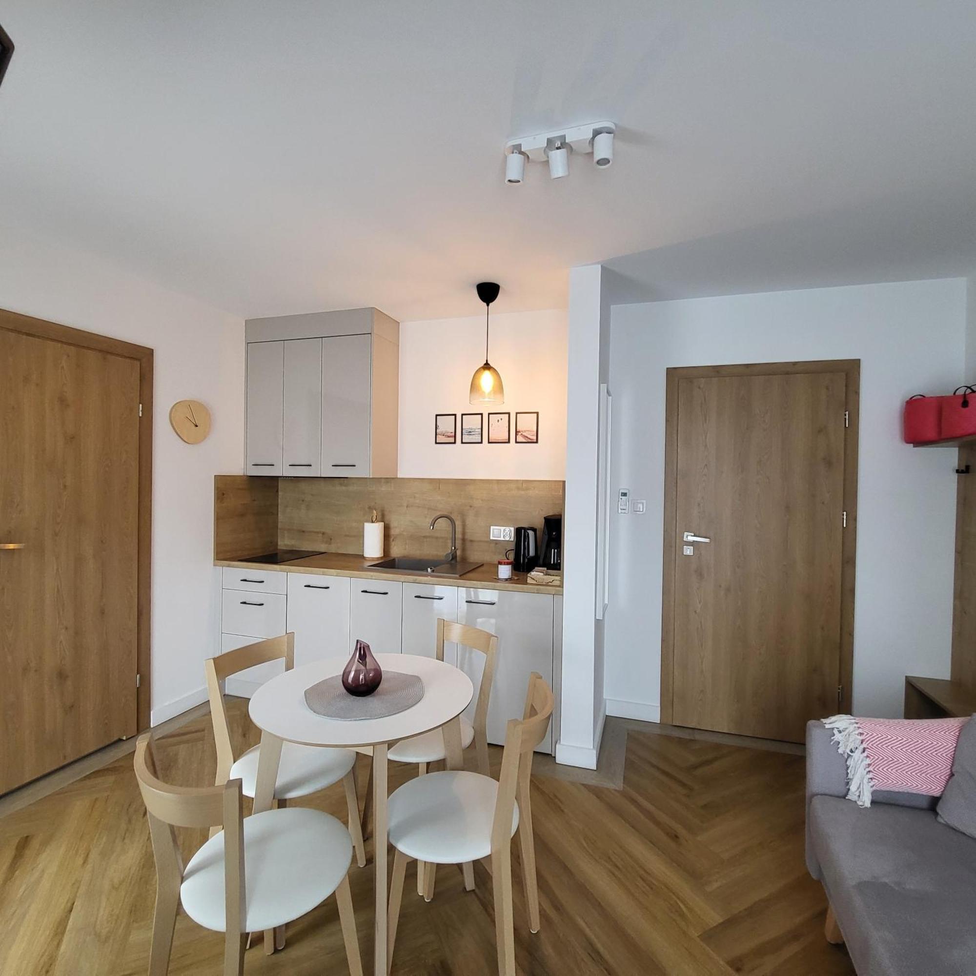 Apartamenty Julia Apartamenty Ozonowane Ustronie Morskie Eksteriør bilde